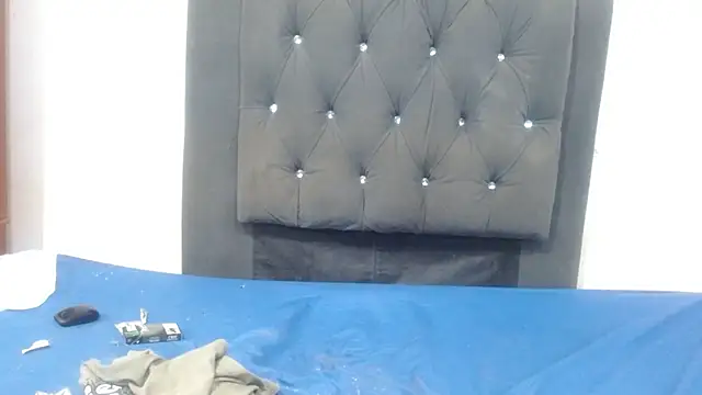 damian bottom bigcock online show from 01.25.25