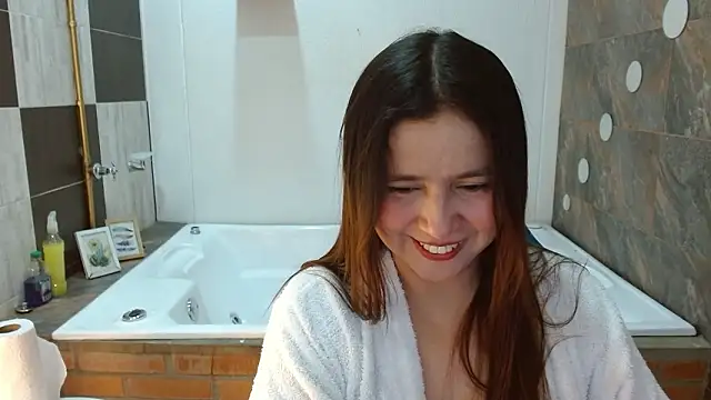 Heidy Wells online show from 03.05.26