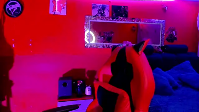 Snapshot of AnggelONfiree chatting on 01.17.25 AnggelONfiree online show from 01.17.25