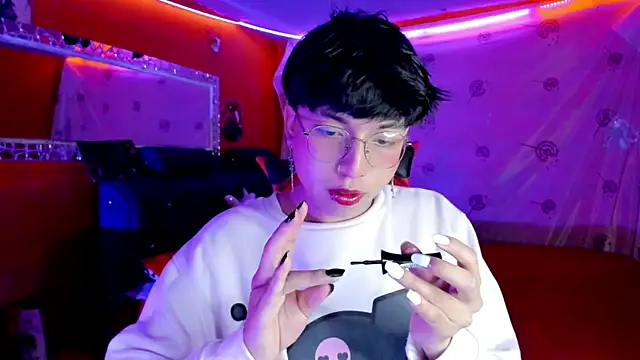 Snapshot of AnggelONfiree chatting on 09.16.25 AnggelONfiree online show from 09.16.25