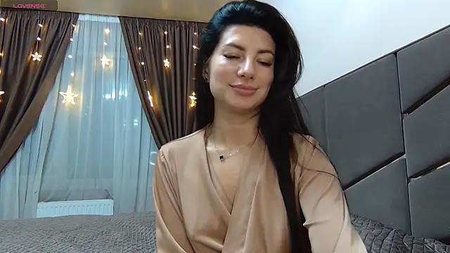 NessyStar online show from 12.04.25