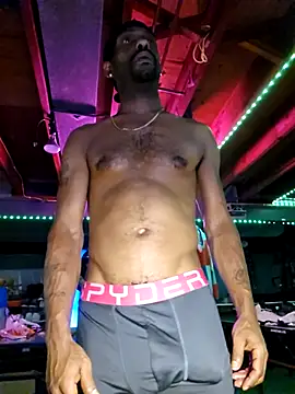 Snapshot of Cpp3377 chatting on 11.21.25 Cpp3377 online show from 11.21.25