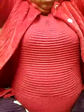 Snapshot of NepaliHotty chatting on 12.15.24 NepaliHotty online show from 12.15.24