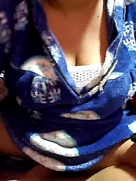 Snapshot of NepaliHotty chatting on 01.05.25 NepaliHotty online show from 01.05.25