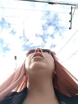 madelaine- online show from 01.06.25