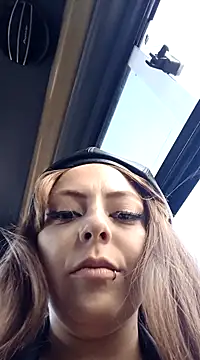 madelaine- online show from 01.15.25