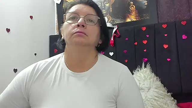 Evaaross 2345 online show from 03.23.26