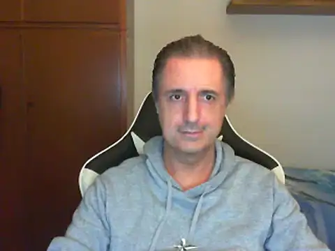 lliuk70mi online show from 02.12.25