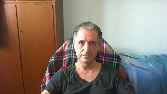 lliuk70mi online show from 04.08.26