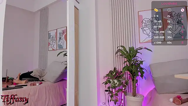 Tiffany Sims1 online show from 03.10.25