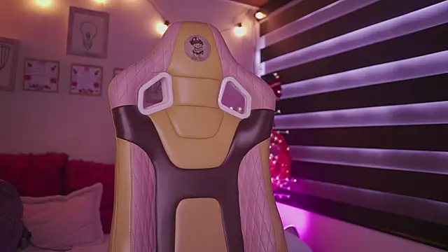 milly kenner online show from 12.14.25