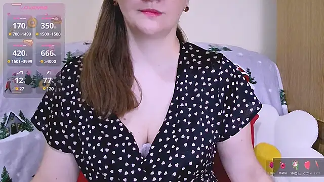 ChubbyMaia online show from 12.26.24