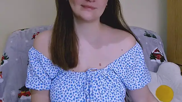 ChubbyMaia online show from 01.02.25