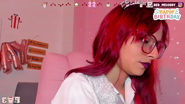 Snapshot of RedMeloddy chatting on 07.18.26 RedMeloddy online show from 07.18.26