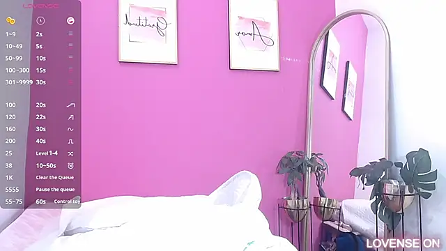 littleebonymommy online show from 03.18.25