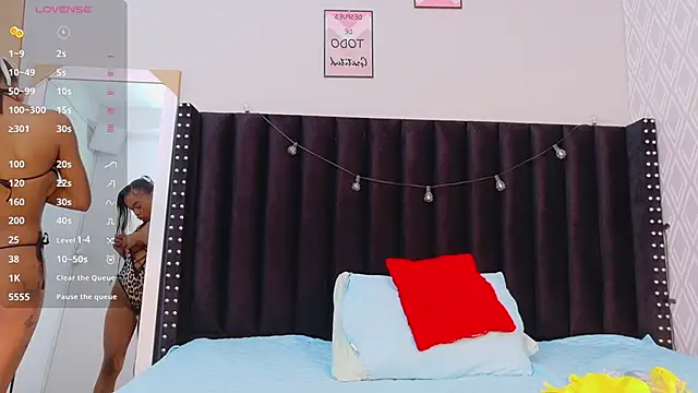 littleebonymommy online show from 09.23.25