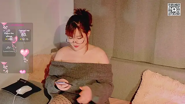 Snapshot of Amoki_Uki chatting on 01.17.26 Amoki Uki online show from 01.17.26