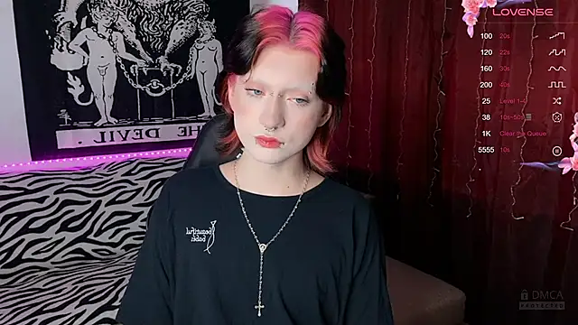 Vailyreb  online show from 02.08.25