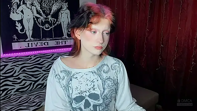 Vailyreb  online show from 02.24.25