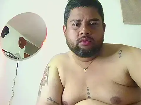 Snapshot of GABRIELGARCIA1313 chatting on 06.22.26 GABRIELGARCIA1313 online show from 06.22.26