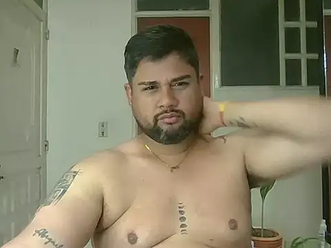 Snapshot of GABRIELGARCIA1313 chatting on 07.11.26 GABRIELGARCIA1313 online show from 07.11.26