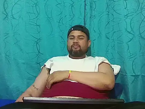 Snapshot of GABRIELGARCIA1313 chatting on 07.15.26 GABRIELGARCIA1313 online show from 07.15.26