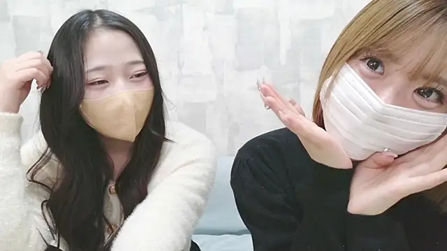 LOVE MOMO LOVE online show from 04.07.26