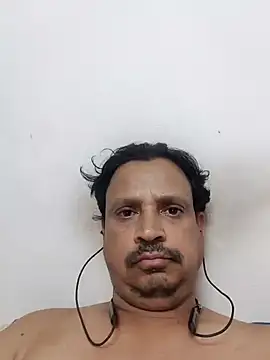 Snapshot of Raj1043 chatting on 12.23.24 Raj1043 online show from 12.23.24