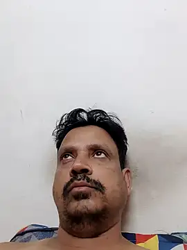 Snapshot of Raj1043 chatting on 03.01.25 Raj1043 online show from 03.01.25