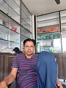 Snapshot of Raj1043 chatting on 11.05.25 Raj1043 online show from 11.05.25