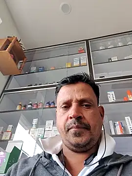 Snapshot of Raj1043 chatting on 11.17.25 Raj1043 online show from 11.17.25