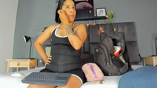 DulceAurora   online show from 03.19.26