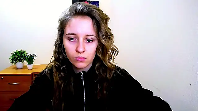  Nicole new online show from 02.06.25