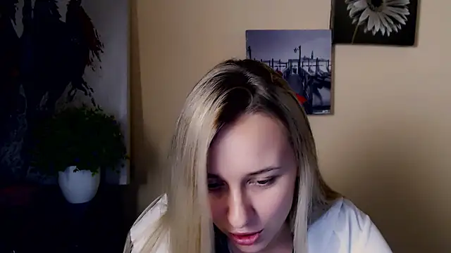 Snapshot of _Nicole_new chatting on 06.06.26 Nicole new online show from 06.06.26