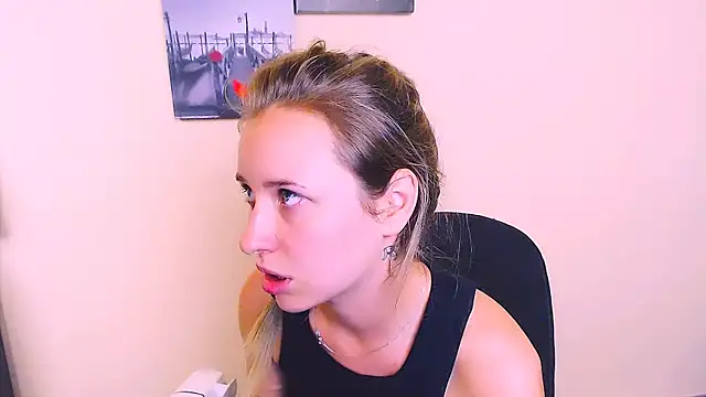 Snapshot of _Nicole_new chatting on 07.28.26 Nicole new online show from 07.28.26