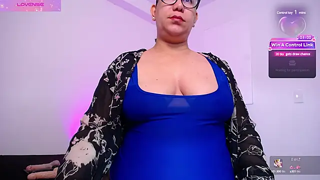 Snapshot of paola_ferreira chatting on 02.08.25 paola ferreira online show from 02.08.25