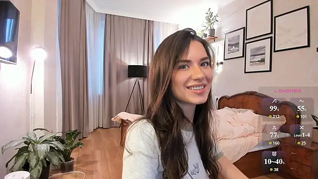 Snapshot of NicoleLuv chatting on 05.28.26 NicoleLuv online show from 05.28.26