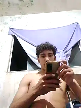 Snapshot of _well_soares chatting on 09.22.25 well soares online show from 09.22.25