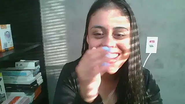 amorinha99 online show from 05.13.26