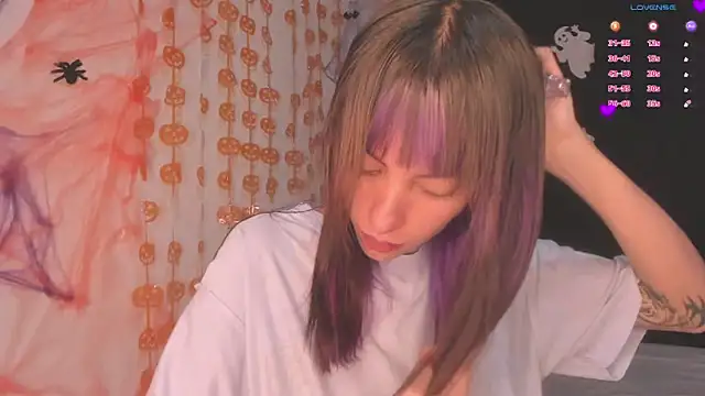 MiaGoth  online show from 11.05.25