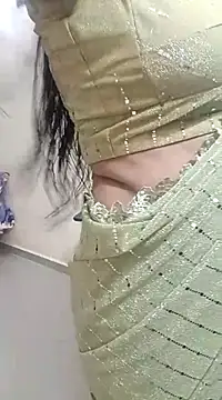 Snapshot of kaamuk_shweta chatting on 02.25.25 kaamuk shweta online show from 02.25.25