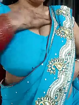 Snapshot of kaamuk_shweta chatting on 03.01.25 kaamuk shweta online show from 03.01.25