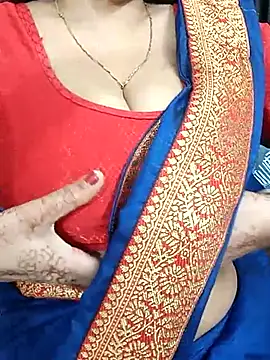 Snapshot of kaamuk_shweta chatting on 03.01.25 kaamuk shweta online show from 03.01.25