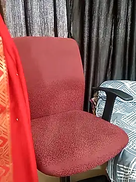 Snapshot of kaamuk_shweta chatting on 03.07.25 kaamuk shweta online show from 03.07.25