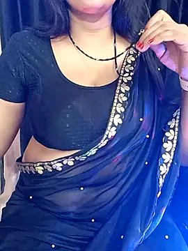 Snapshot of kaamuk_shweta chatting on 03.08.25 kaamuk shweta online show from 03.08.25