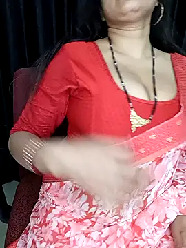 Snapshot of kaamuk_shweta chatting on 03.09.25 kaamuk shweta online show from 03.09.25