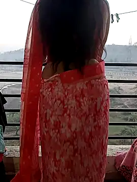 Snapshot of kaamuk_shweta chatting on 03.10.25 kaamuk shweta online show from 03.10.25