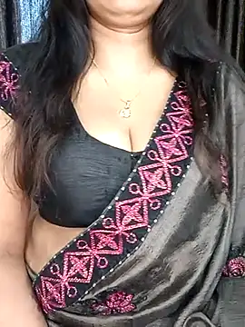Snapshot of kaamuk_shweta chatting on 03.16.25 kaamuk shweta online show from 03.16.25