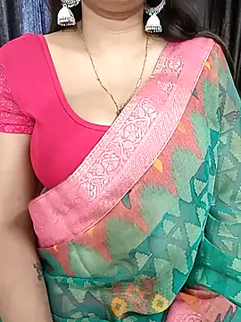 Snapshot of kaamuk_shweta chatting on 03.20.25 kaamuk shweta online show from 03.20.25