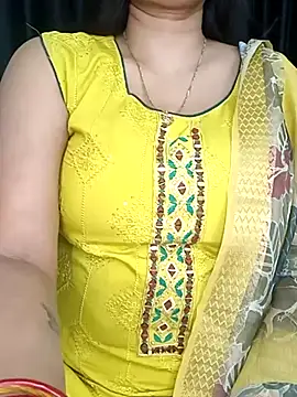 Snapshot of kaamuk_shweta chatting on 03.20.25 kaamuk shweta online show from 03.20.25